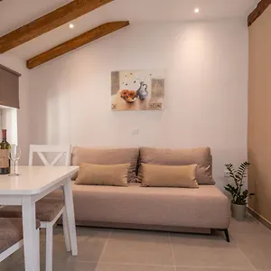 Apartment Aaa & With Free Parking Croatia